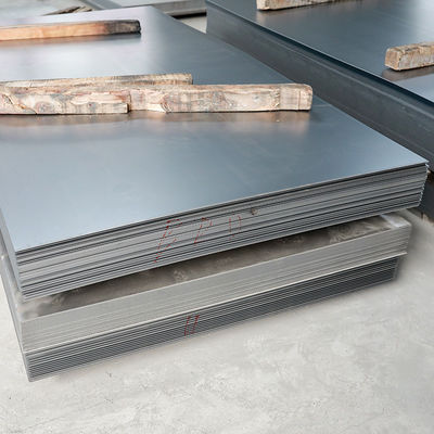 2500mm Galvanized Steel Sheet Anti Corrosion Low Alloy Zinc 4x8 Galvanized Roofing
